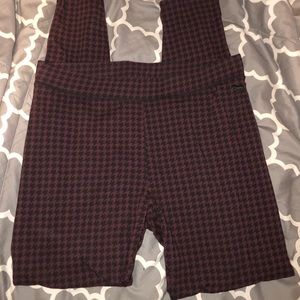 PINK Houndstooth Black/Maroon Leggings